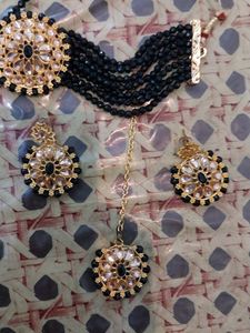 Elegant Black Bead Jewelry Set