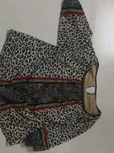 Top From Vietnam 🆕 Never Used Stretchable