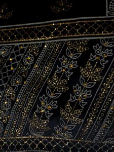 Free Gift 🎁with This Partywear Velvet Suit
