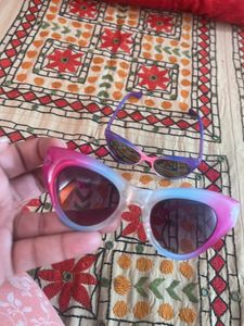 2 Sun Glasses - Unisex For Kids