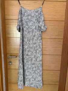 Black and white floral Printed Midi dress