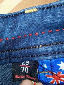 Men’s Blue Cotton Denim Jeans – Size 28 (70 cm)