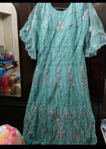 Princess Gown Wid Frill Sleeves✨✨