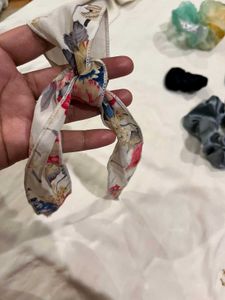 Cute Hair Accessories (7 items)