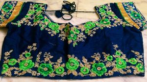Pretty 😍 Blouse ✨✨