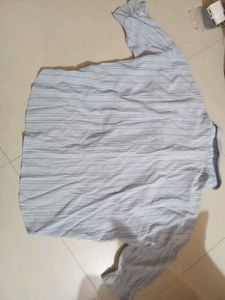 strip light blue twised shirt