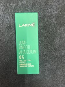 Lakme Lumi-Smooth AHA Serum
