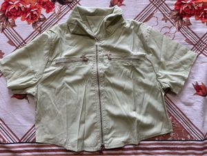 Green Cropped Zipper Shirt
