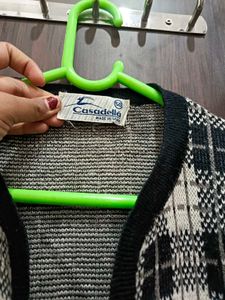 Vintage Plaid Knit Cardigan