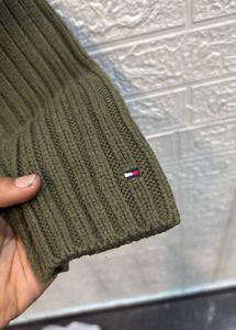 🇺🇸 Tommy Hilfiger Imported Knit Sweater