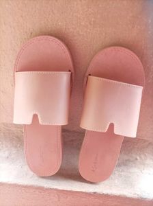 stylish Pinkie flat For Women
