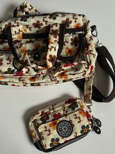 Kipling Floral Bag 🌸🌿💕