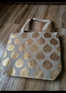 Gold Foil Print Jute Tote With Matching Pouch