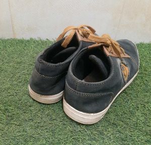 Washed Black Cloth Shoes 👟