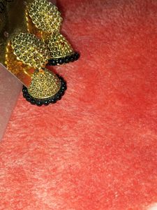 2 Pairs Jhumkas