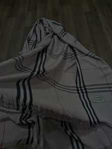 Burberry Schawl