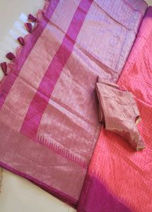 Peach Saree With Blouse