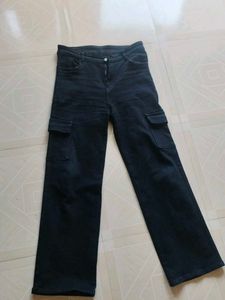 Black Straight Fit Jeans