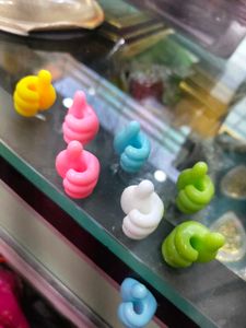 Thumbs Up Phone Holder (Colorful)