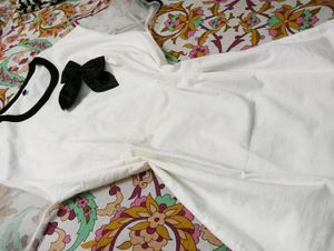 WHITE T SHIRT