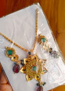 Brand New Artificial Stone Studded  Jewellery Set.