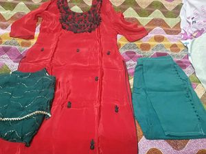 Thread Work Silk Suit