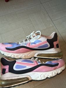 Multicolor Sport Shoes