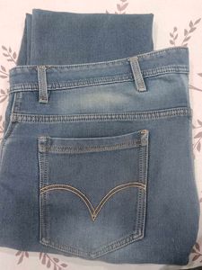 Men&#39;s jeans
