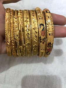 Bentex gold Bangles 4 set