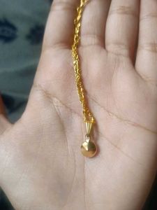 “Gold-plated Pendant Chain | Elegant Daily Wear |