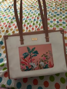 Chic Tote Bag with Floral Design