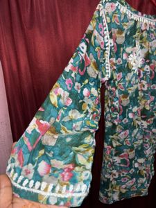 Floral Embroidered Kurta