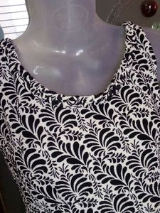 Black and White Sleeveless Top