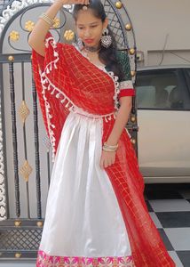 Lehenga Choli In Gujrati Style