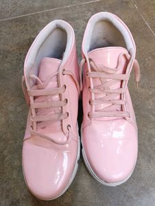 Party And Casual Wear Shoes For Women