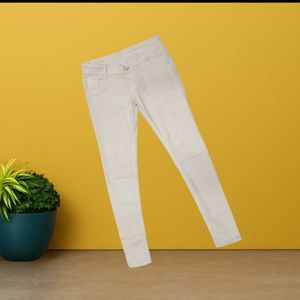 women withe skinny Jeans size 32 (O-98)