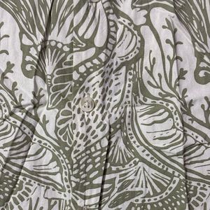 Patterned Short Sleeve Shirt