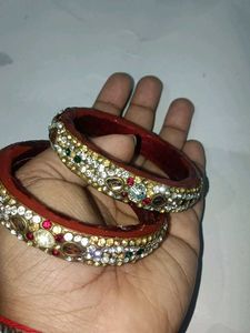Elegant Bangle Set