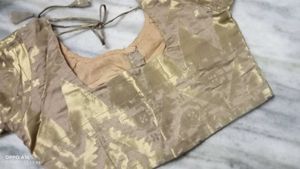 Sarees With Blouse
