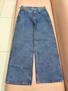 Wide leg jeans