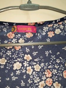 Fitted Floral Print Navy Blue Top🥀