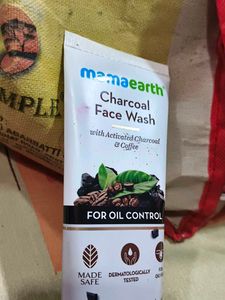 Mamaearth Charcoal Face Wash