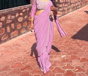 Elegant Mauve Saree
