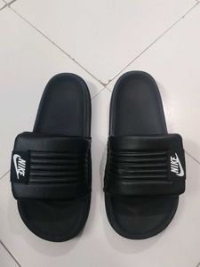 Nike Slides Black Size Uk 7 Daily Wear