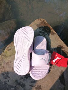 Silver Pink Puma Slidder