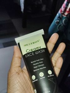 Dextron Creamy Face Wash