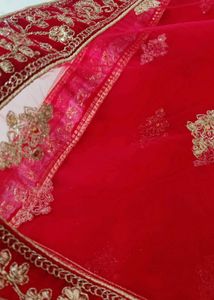Lahenga Choli