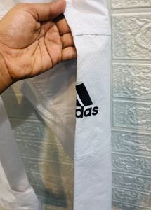 🇦🇺 Adidas Imported Joggers