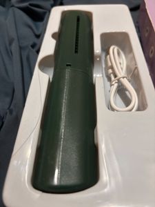 Compact Hair Straightener - New