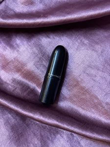 original MAC mini Lipstick - relentlessly red -706